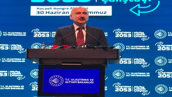 Bakan Karaismailoğlu: Körfezdeki limanlarda kapasite artıracağız