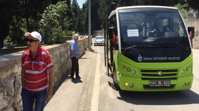 Bayramda mezarlıklara ücretsiz ulaşım