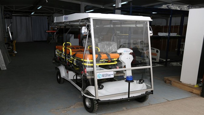 Büyükşehir’den KOÜ’ye 2 Elektrikli Ambulans Aracı