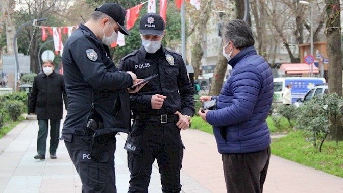 Dikkat 3 Gün Sokağa Çıkma Yasağı Geldi