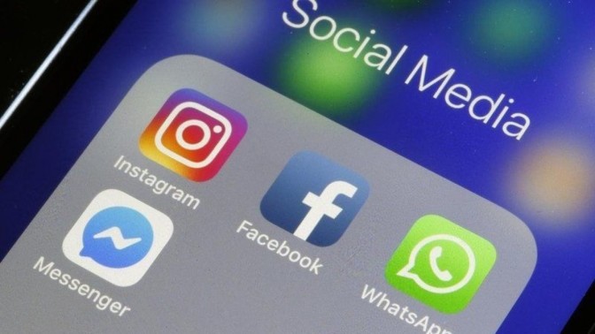 Facebook ve Instagram’a ücretli mavi tık yolda