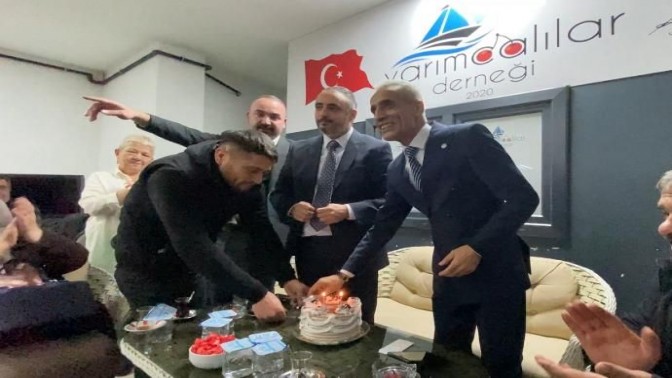 Hatipoğlundan Yarımcalılar Birlik Beraberlik Derneği’ni ziyaret