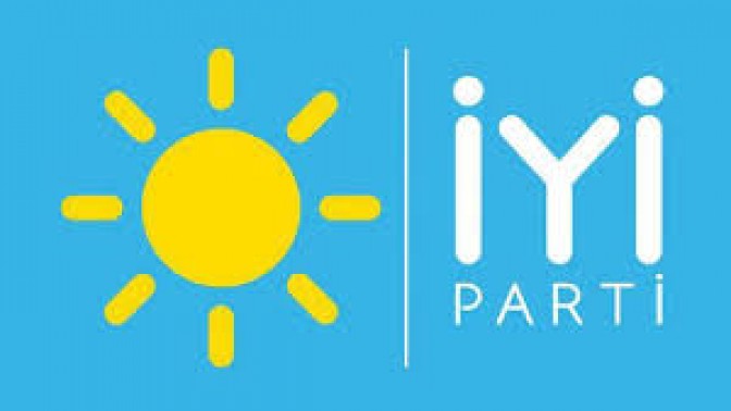 İYİ Parti ilçe başkanı istifa etti