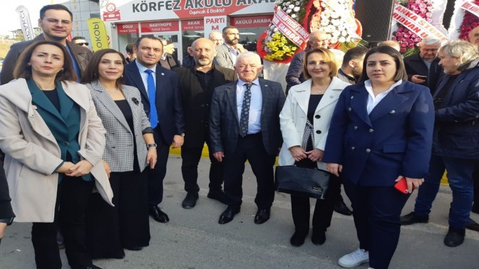 Kocaeli Körfez Ağrılılar Derneği’nden görkemli açılış