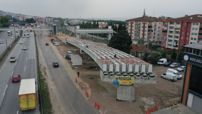 Kuruçeşme Tramvayı’nda 72 kirişin montajı tamamlandı