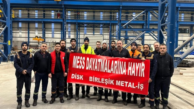 Metal işçileri iş bıraktı