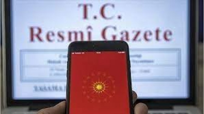 Öğrencilere vergisiz telefon kararı Resmi Gazetede!