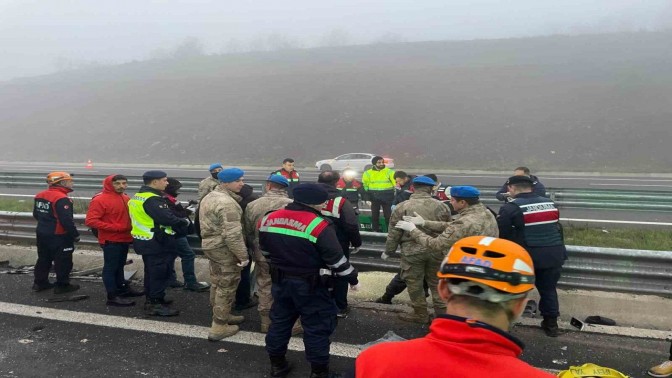 Sakarya Valisi Karadeniz’den feci kazaya dair açıklama