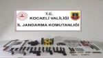 Kocaeli'de yine bir sürü silah ele geçirildi!